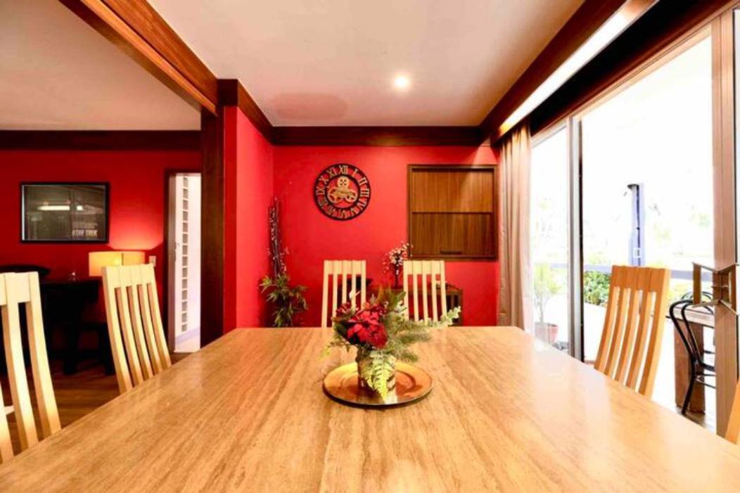 Spacious Hideaway Retreat, Brookfield, ブリスベン エクステリア 写真