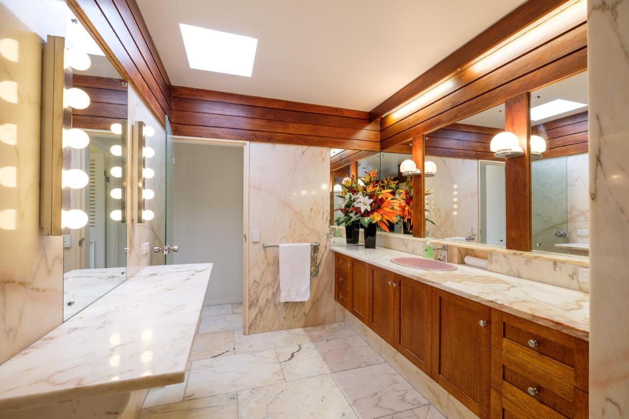 Spacious Hideaway Retreat, Brookfield, ブリスベン エクステリア 写真